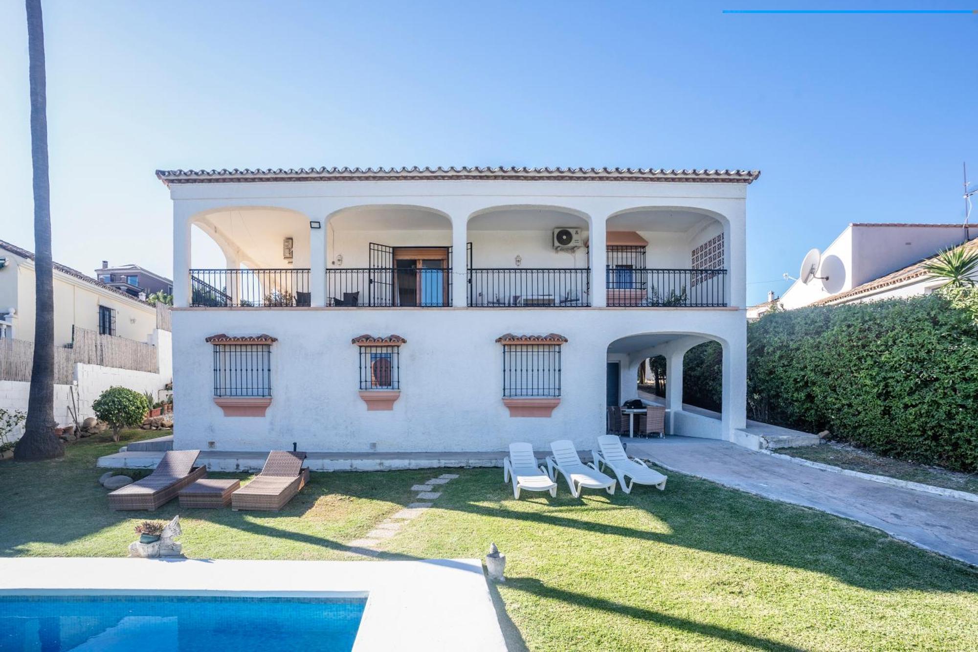 Beautiful 5 Bedroom Villa, Sea Views, Private Pool, Estepona Newly Refurbished Exteriér fotografie
