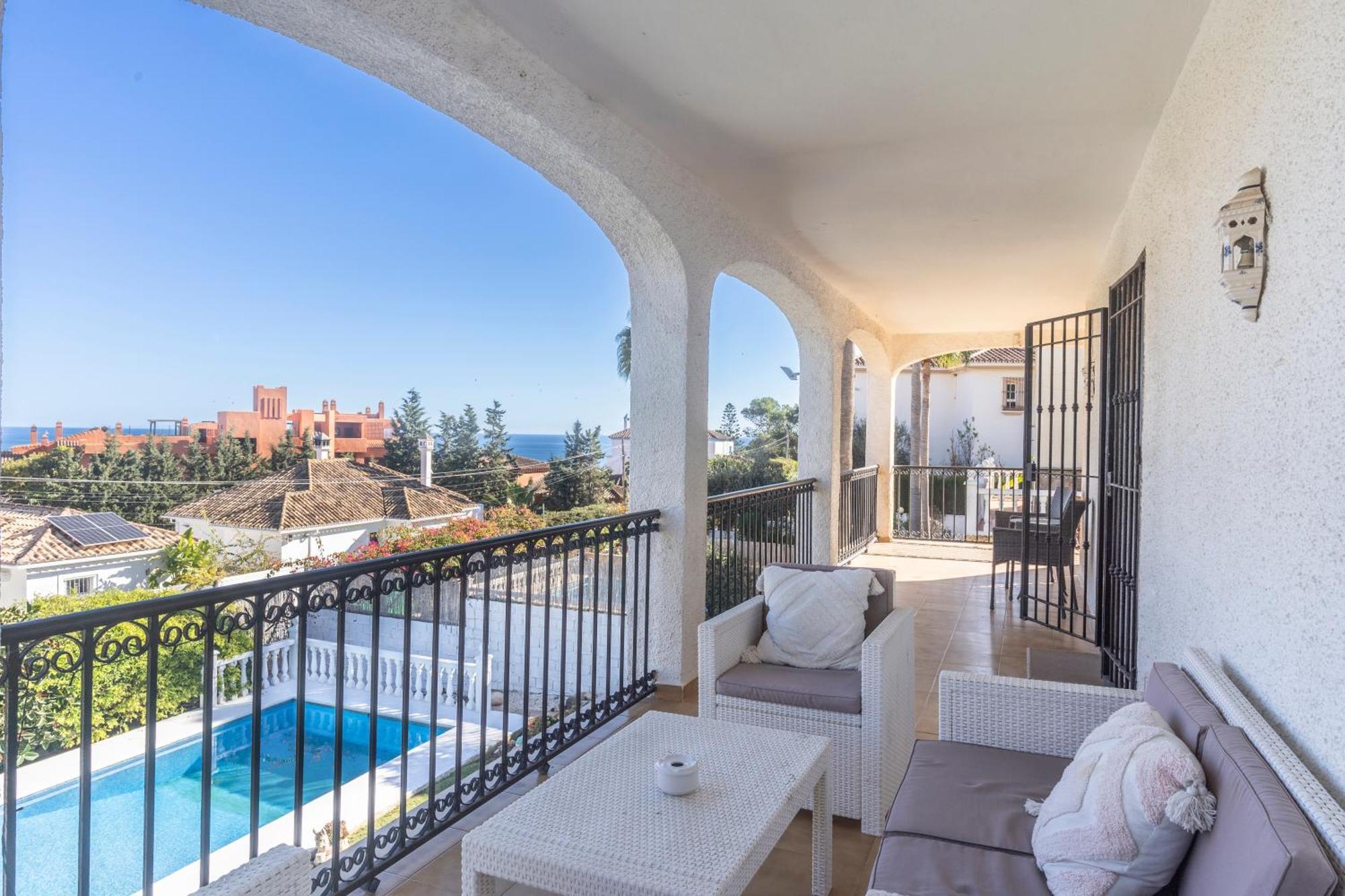 Beautiful 5 Bedroom Villa, Sea Views, Private Pool, Estepona Newly Refurbished Exteriér fotografie